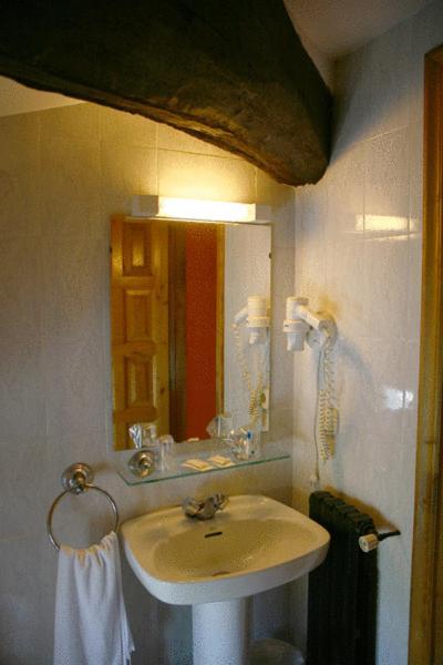 Hotel Posada Del Pas Онтанеда Экстерьер фото